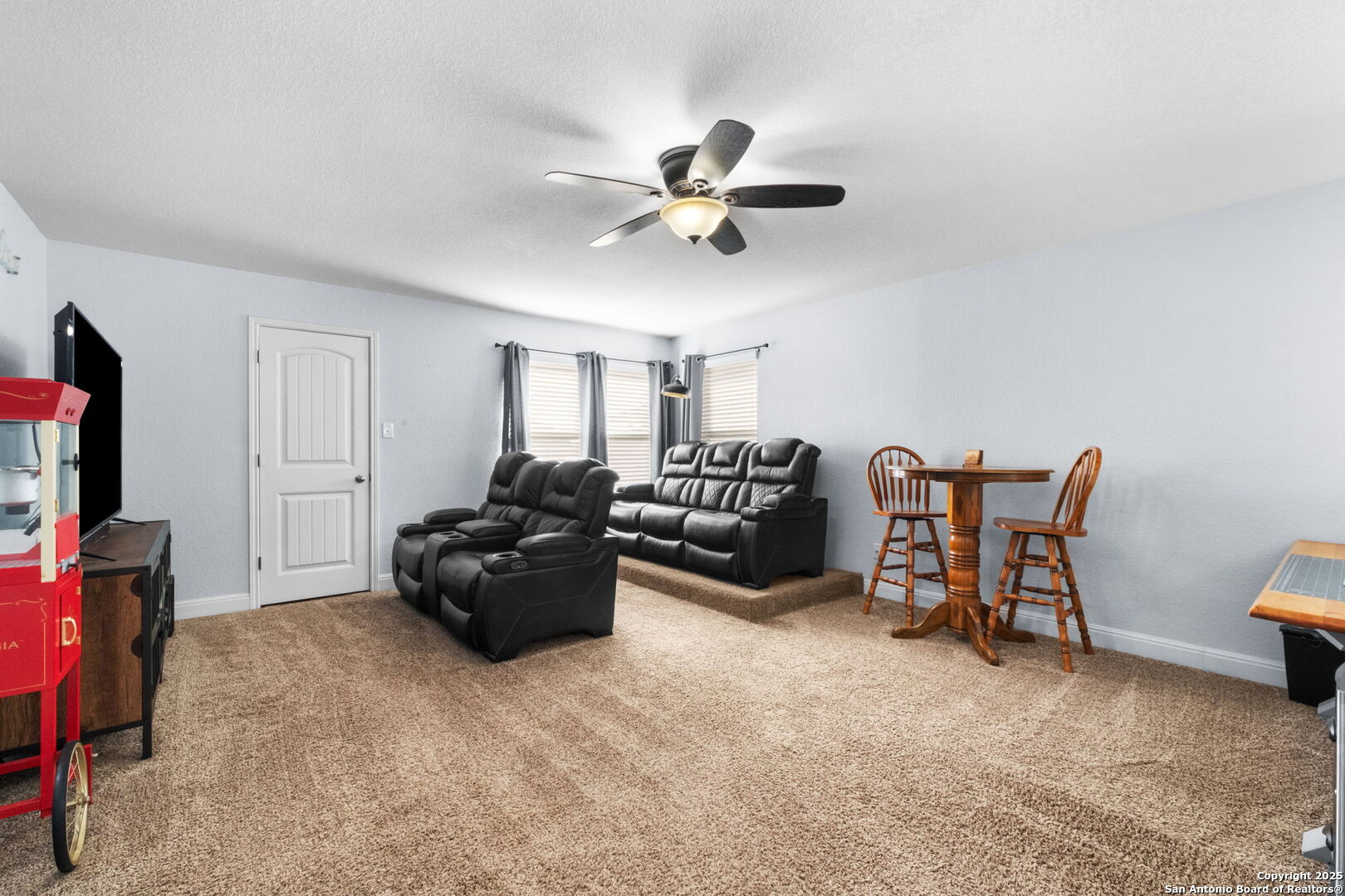 6048 Akin Song San Antonio TX 78261