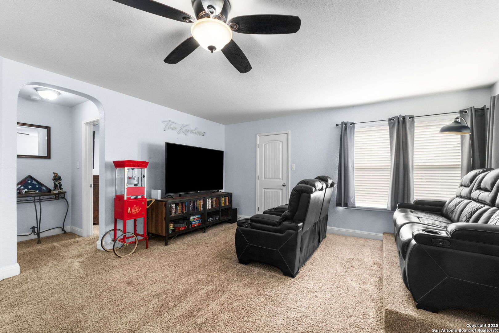 6048 Akin Song San Antonio TX 78261