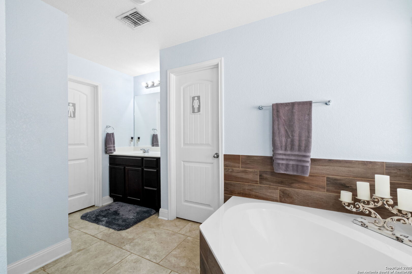 6048 Akin Song San Antonio TX 78261