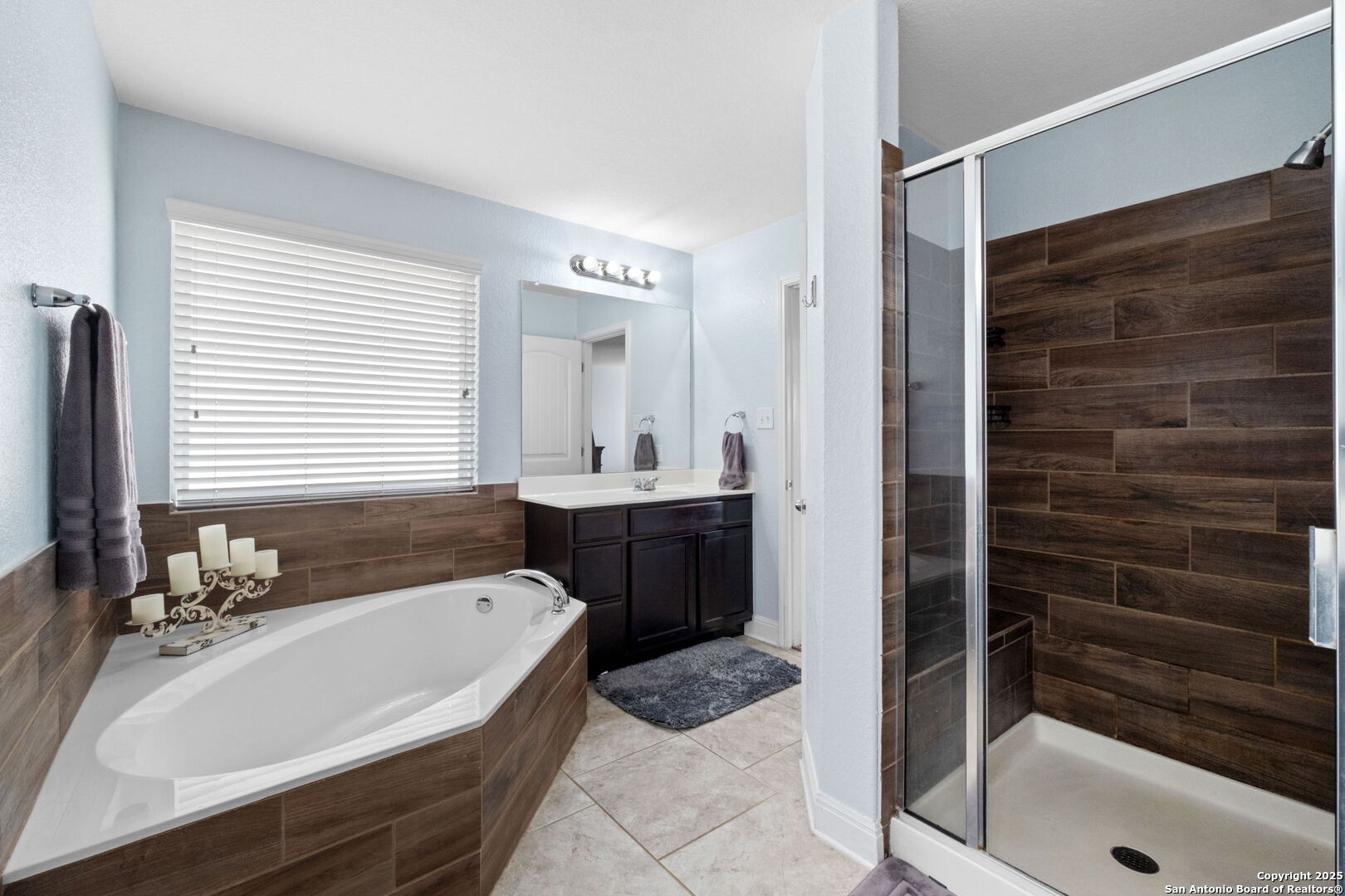 6048 Akin Song San Antonio TX 78261