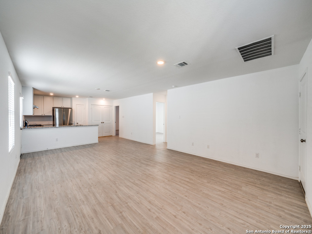 4231 Revetment Way San Antonio TX 78223