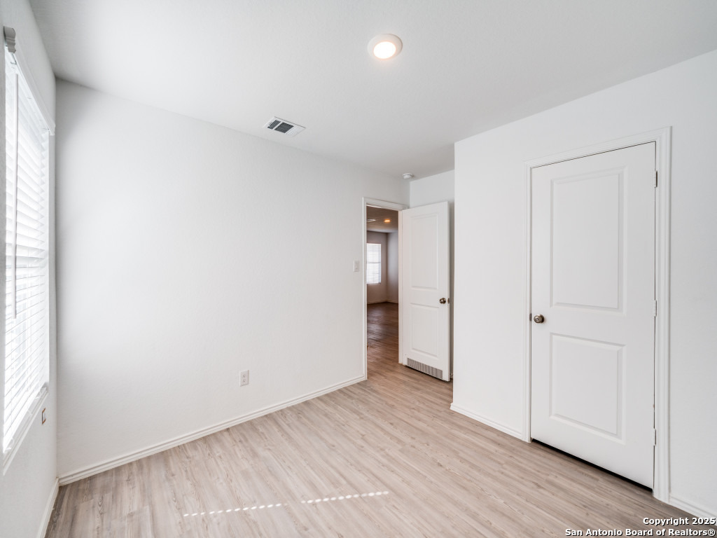 4231 Revetment Way San Antonio TX 78223