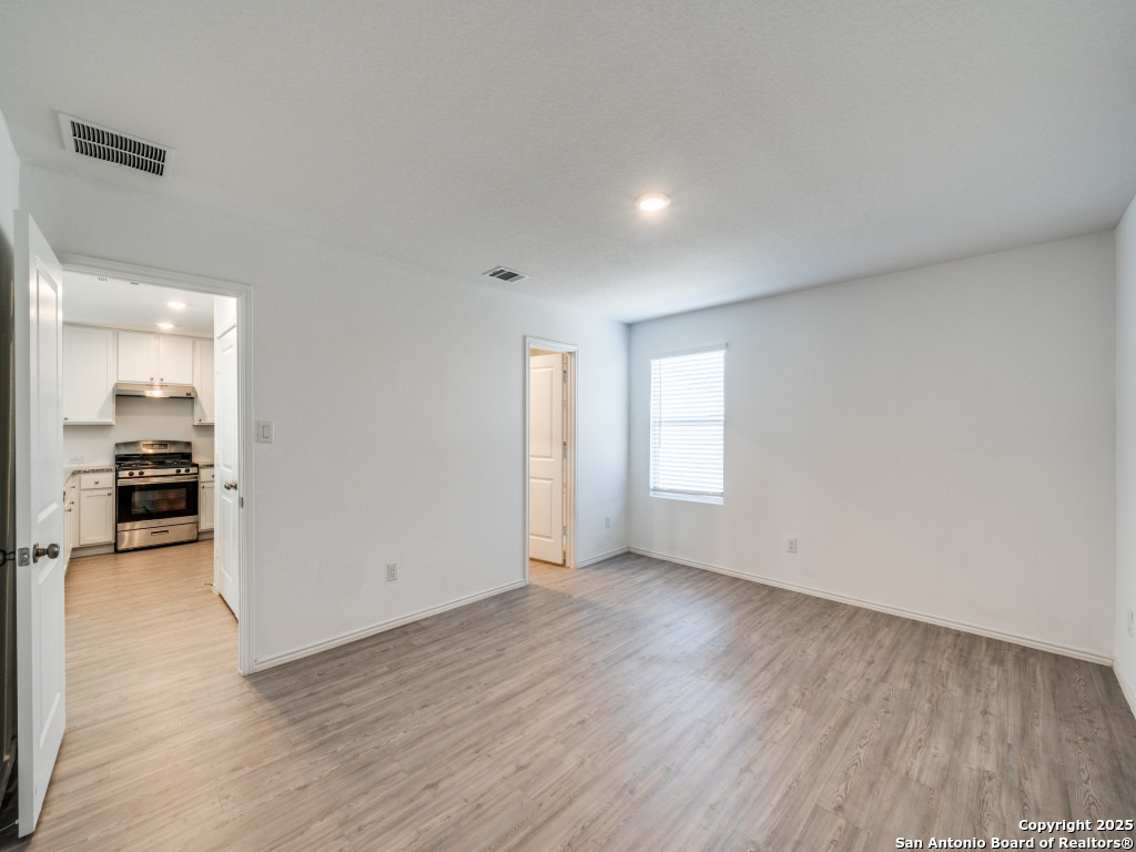 4231 Revetment Way San Antonio TX 78223