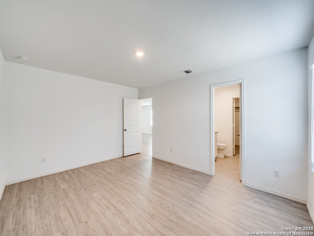 4231 Revetment Way San Antonio TX 78223