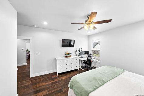 156 Woodbridge Drive La Vernia TX 78121