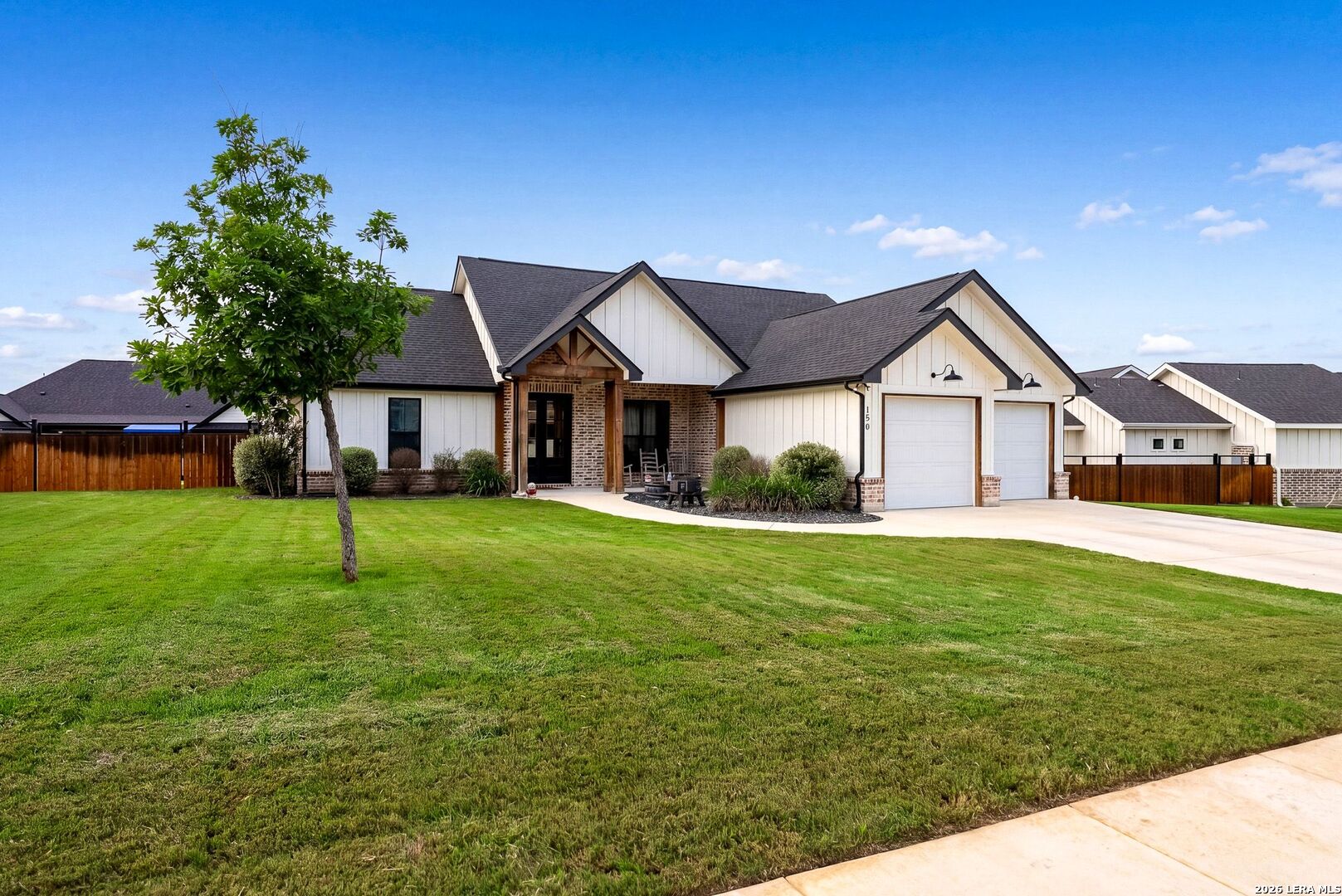 156 Woodbridge Drive La Vernia TX 78121