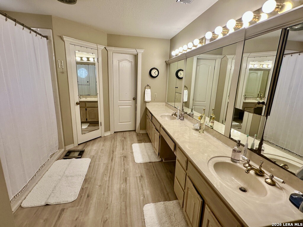 15502 Clover Ridge San Antonio TX 78248