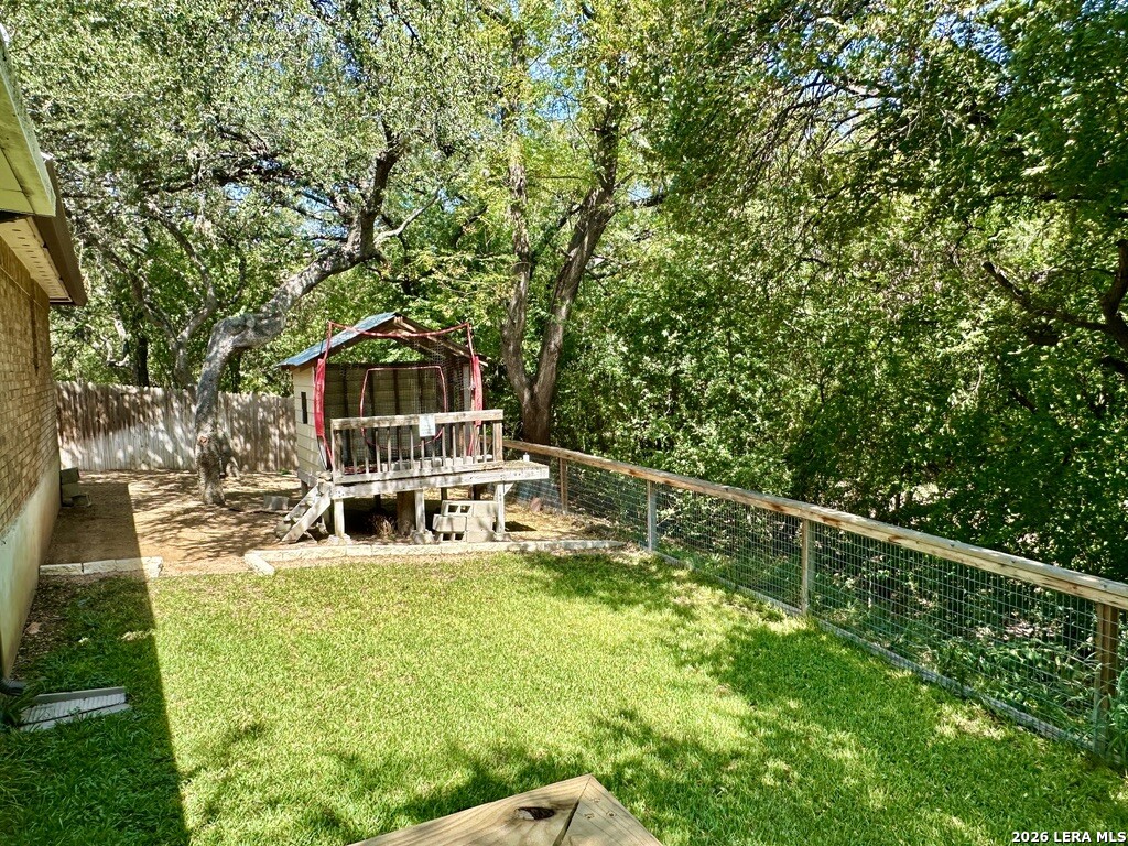 15502 Clover Ridge San Antonio TX 78248
