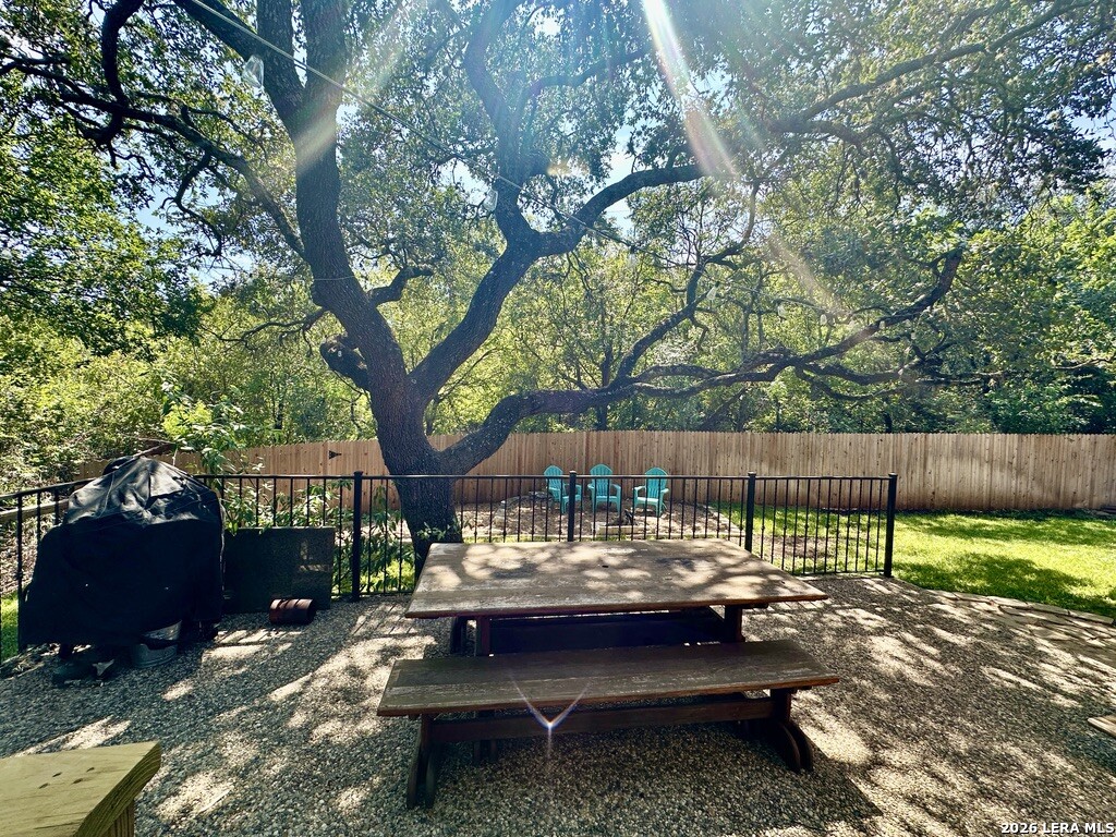 15502 Clover Ridge San Antonio TX 78248