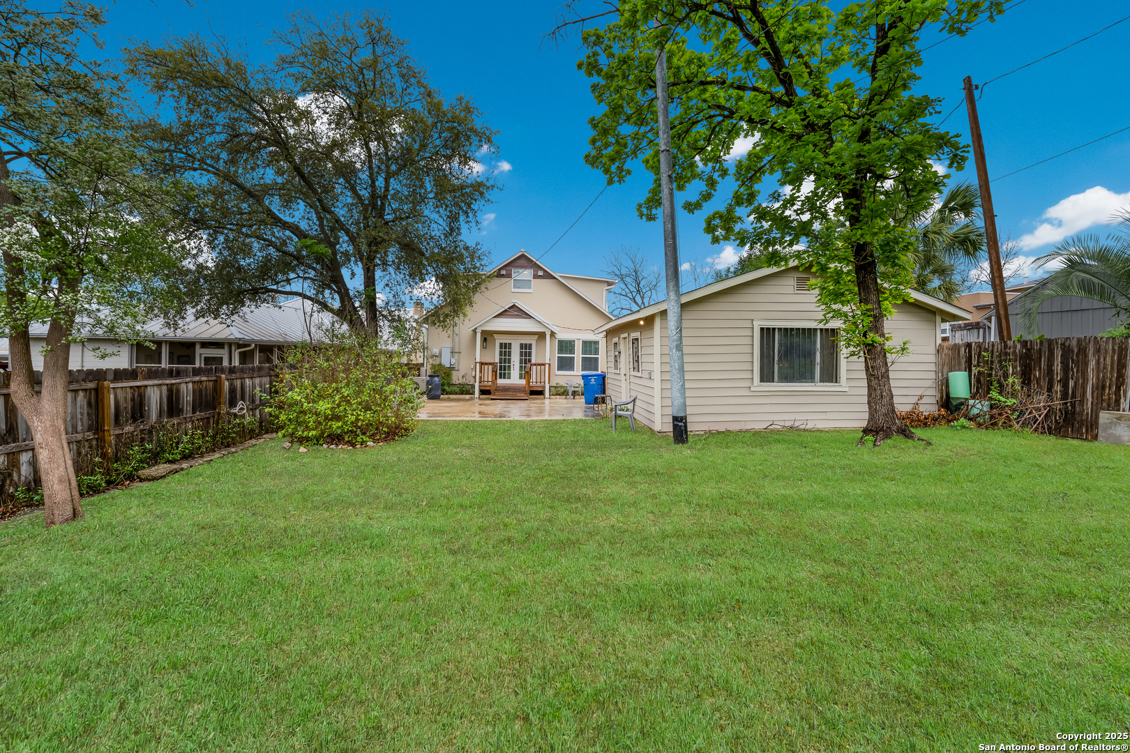 402 Elmhurst San Antonio TX 78209