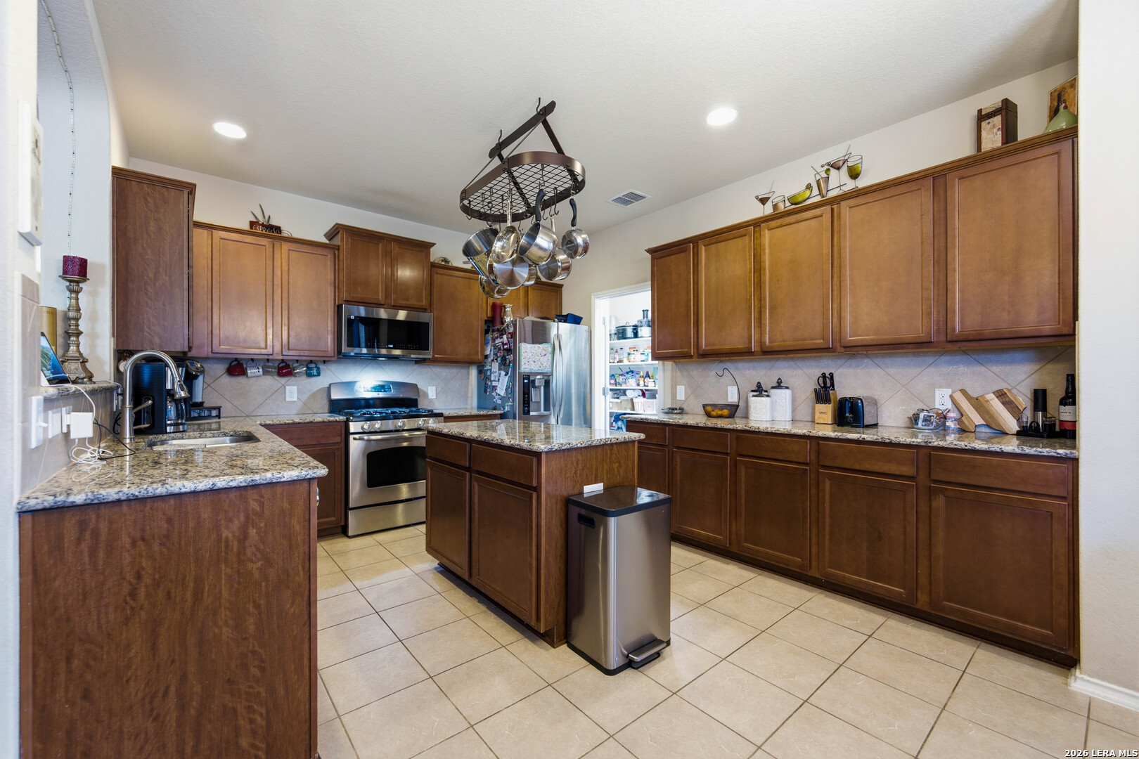 13805 Tivoli Gardens Live Oak TX 78233