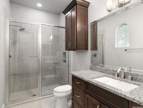 202 Wellesley Loop Shavano Park TX 78231