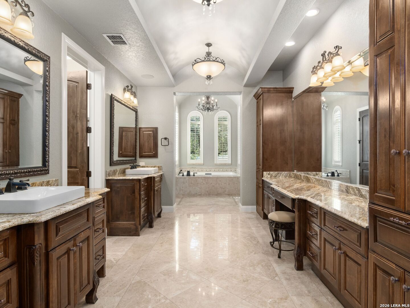 202 Wellesley Loop Shavano Park TX 78231