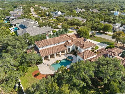 202 Wellesley Loop Shavano Park TX 78231