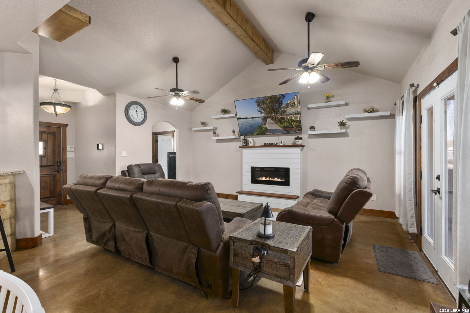 193 County Road 271 Rio Medina TX 78066