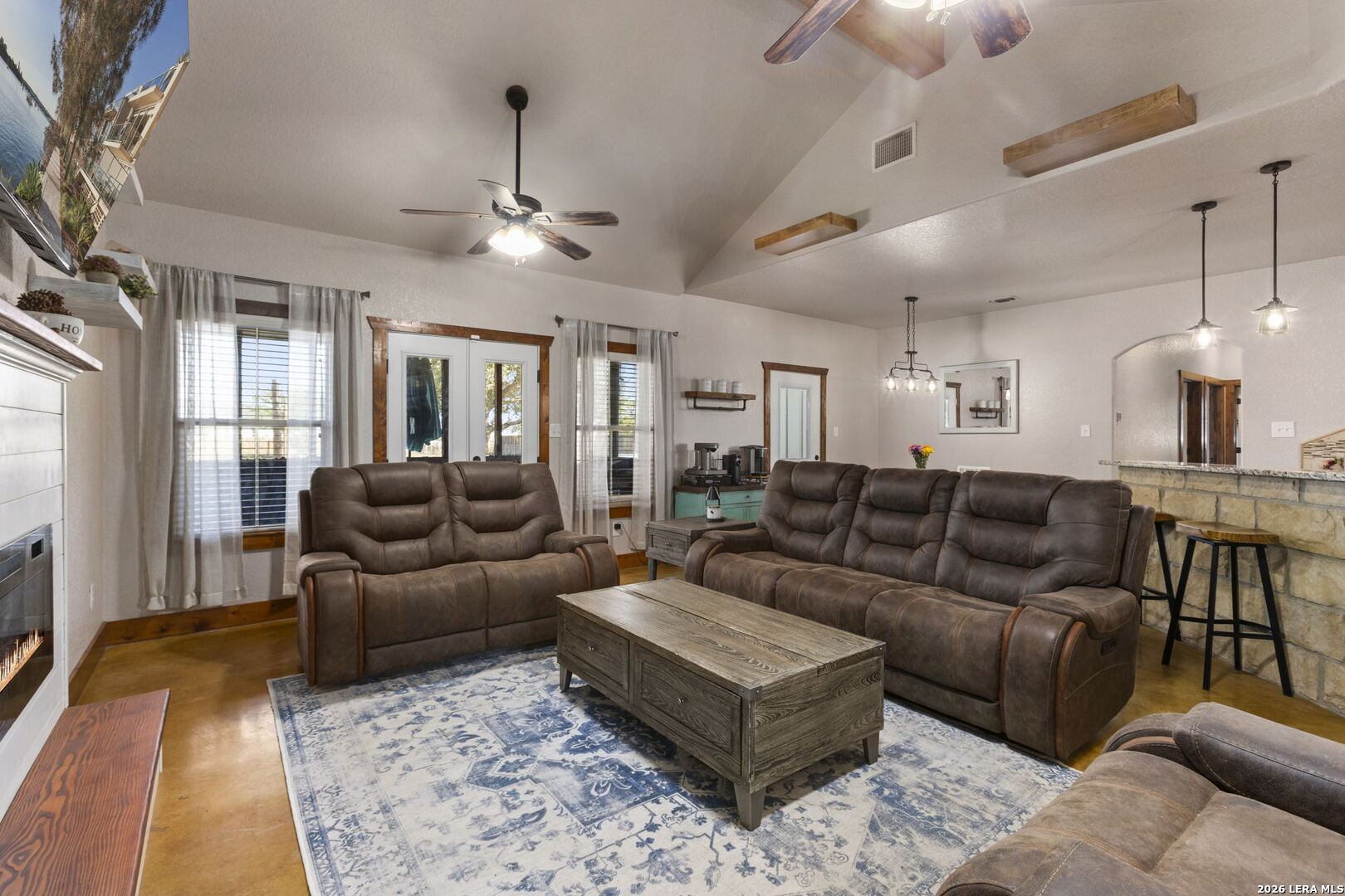 193 County Road 271 Rio Medina TX 78066