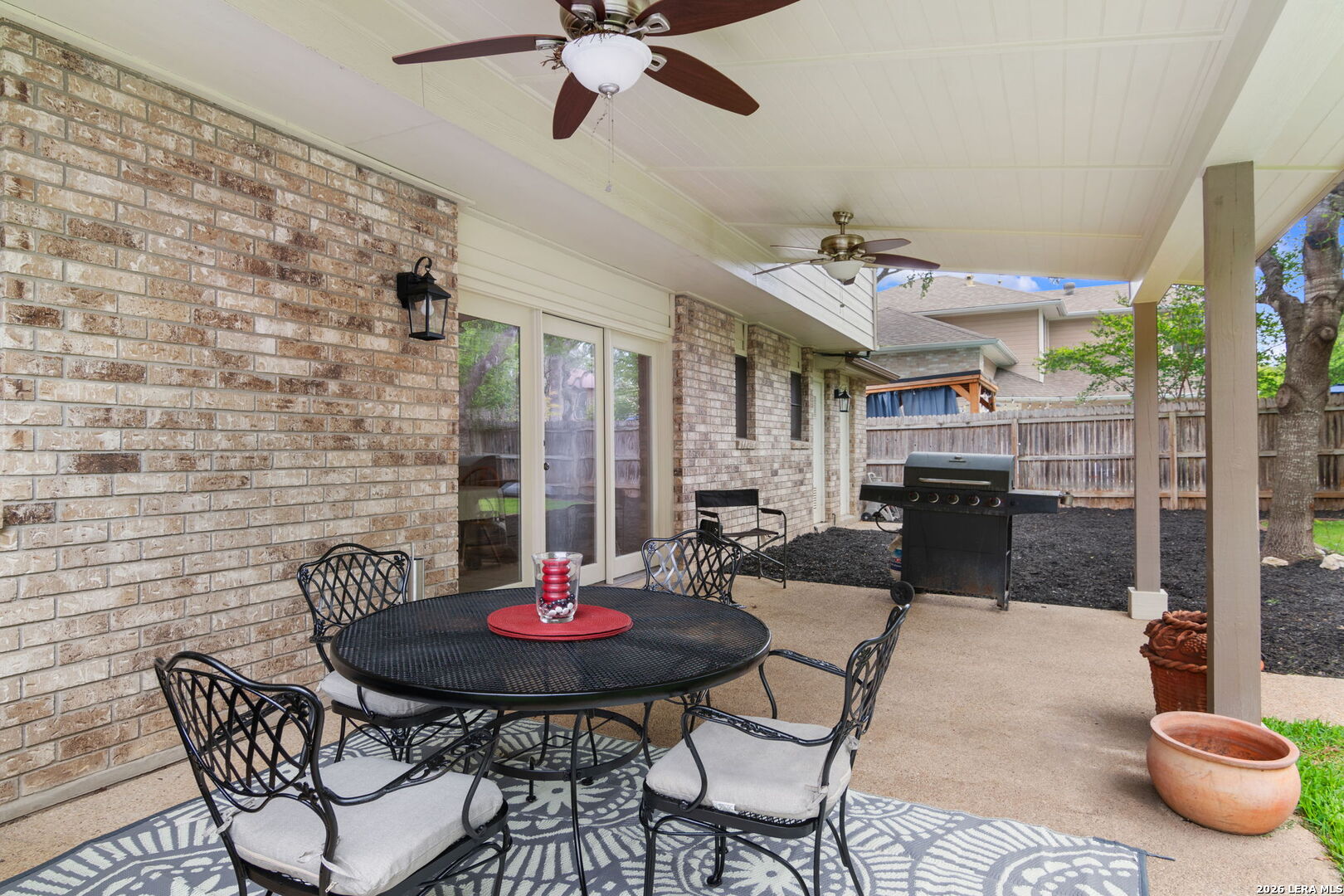 110 Kettle Cove Universal City TX 78148
