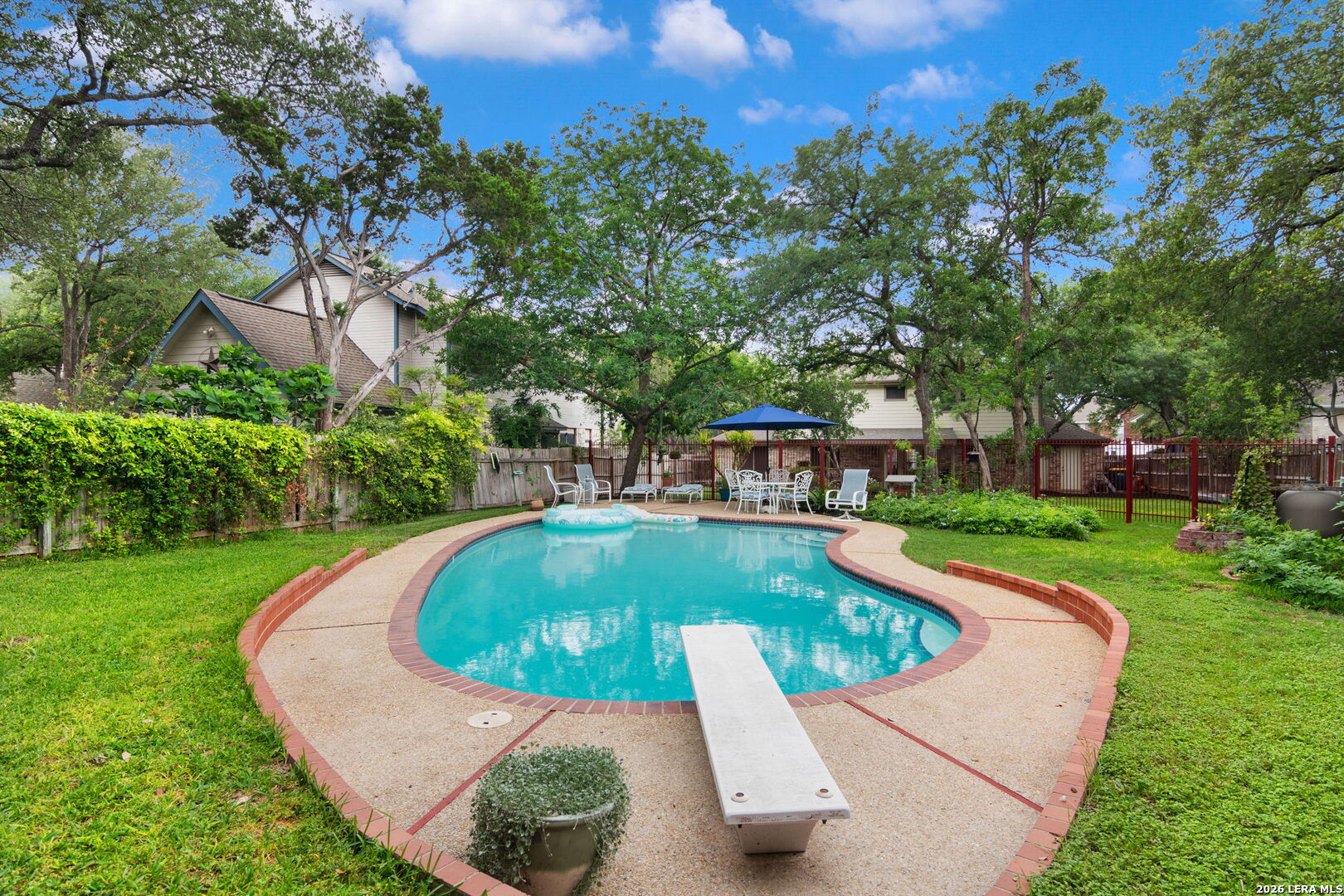110 Kettle Cove Universal City TX 78148