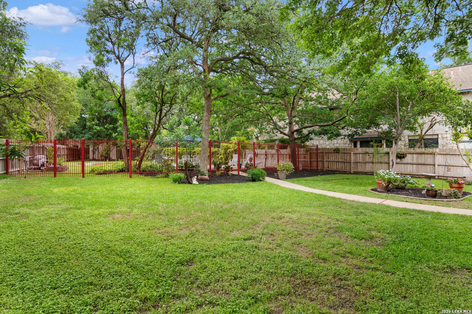 110 Kettle Cove Universal City TX 78148