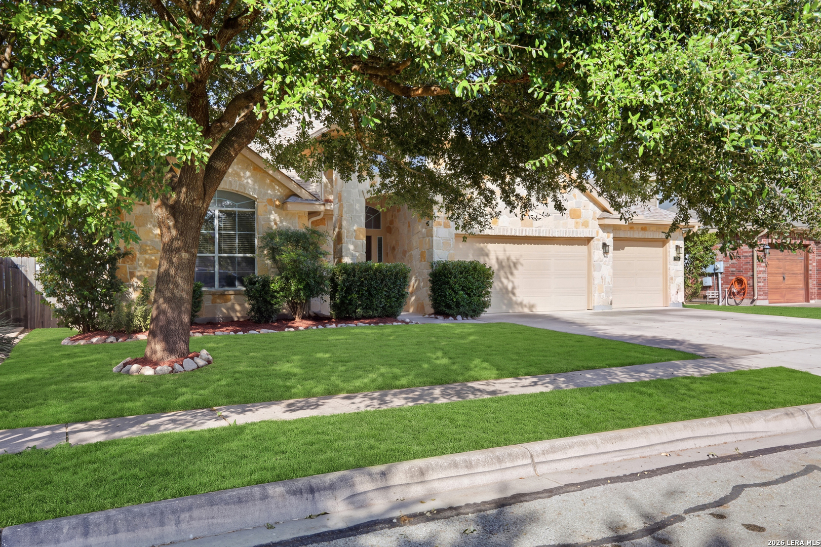 906 Bobby Jones Drive Cibolo TX 78108