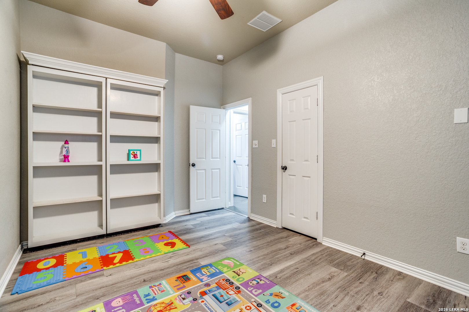 2143 Silent Fox San Antonio TX 78260