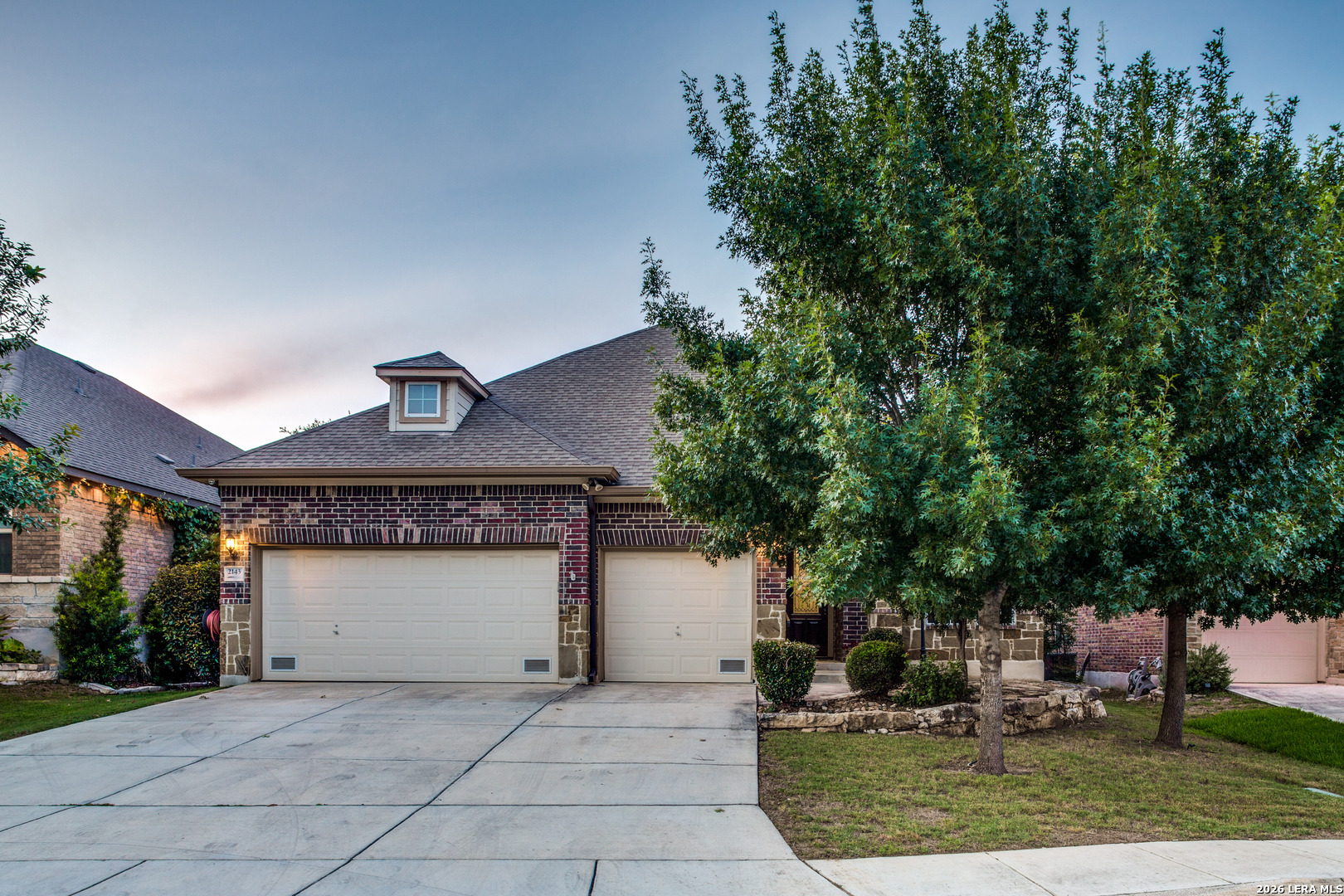 2143 Silent Fox San Antonio TX 78260
