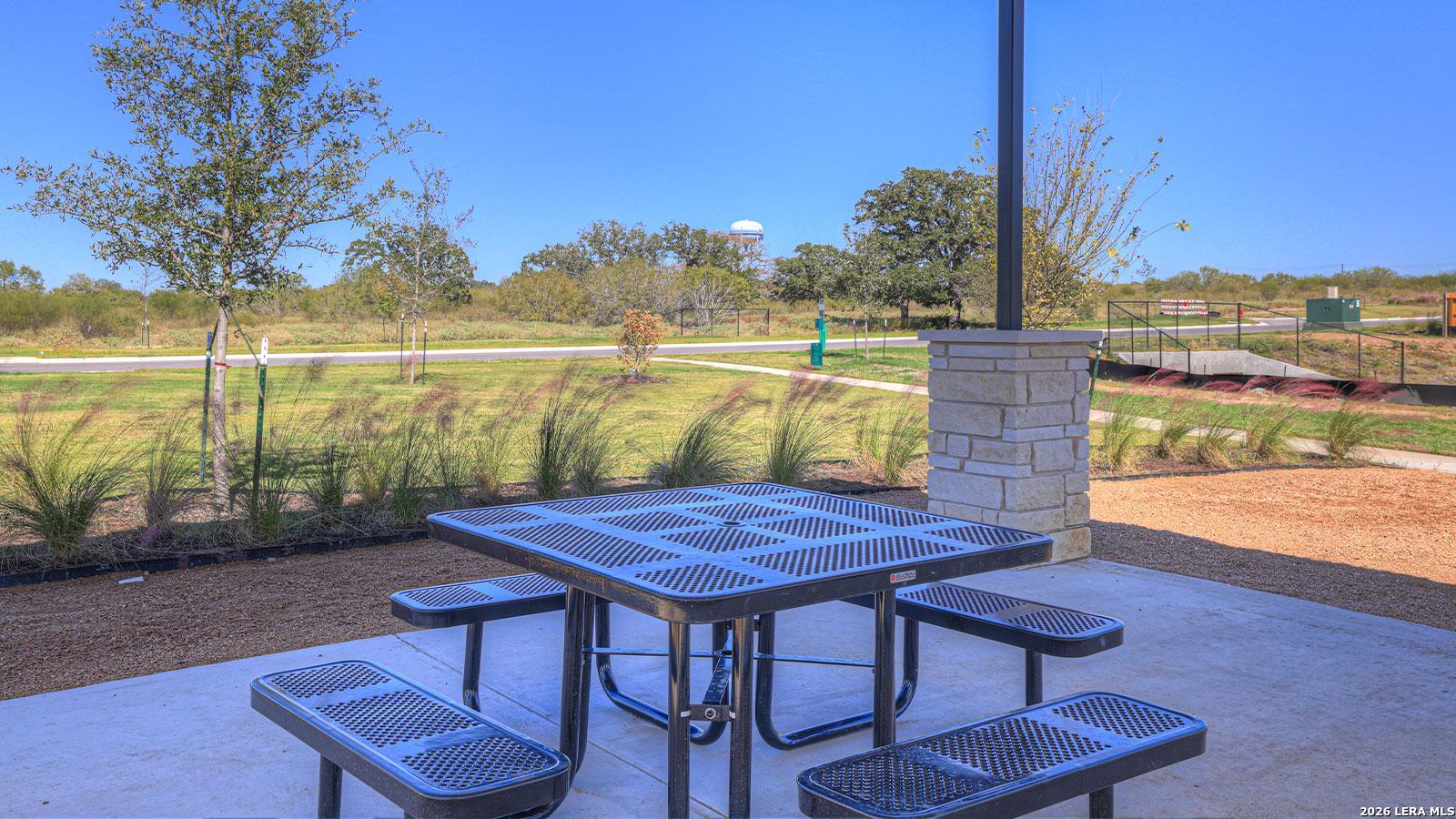212 Melody Lane Luling TX 78648