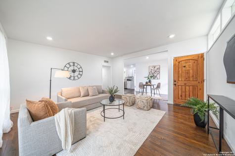 2110 Flamingo Drive San Antonio TX 78209
