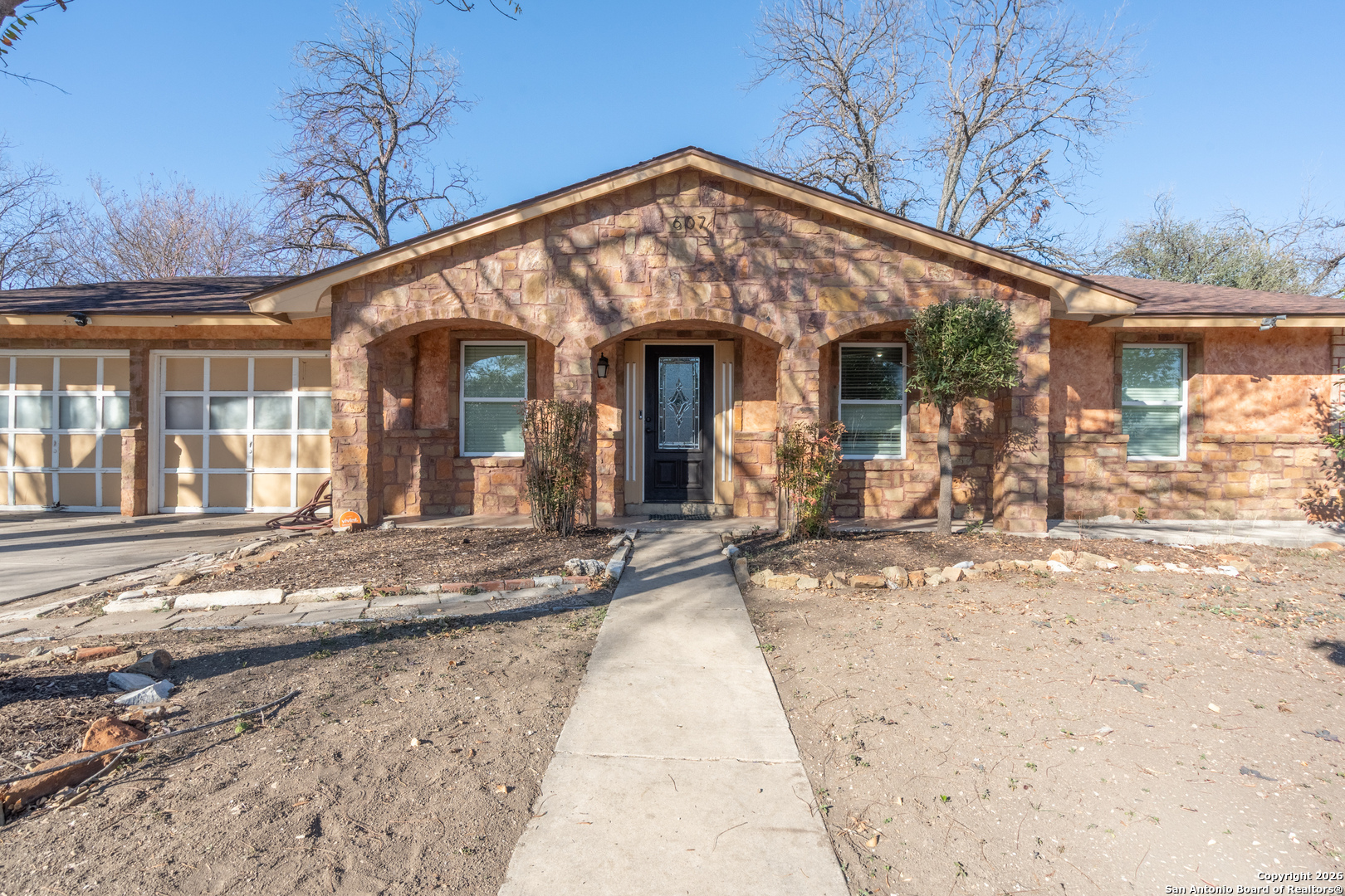 607 Colwyn Pass San Antonio TX 78216