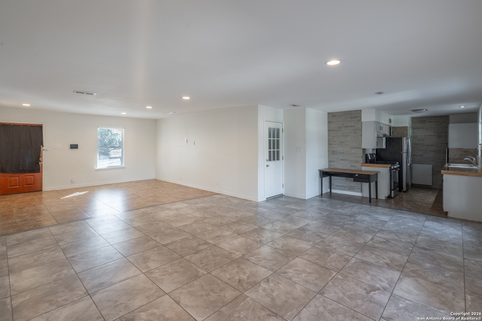 607 Colwyn Pass San Antonio TX 78216