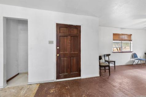 509 W County Road 678 Natalia TX 78059