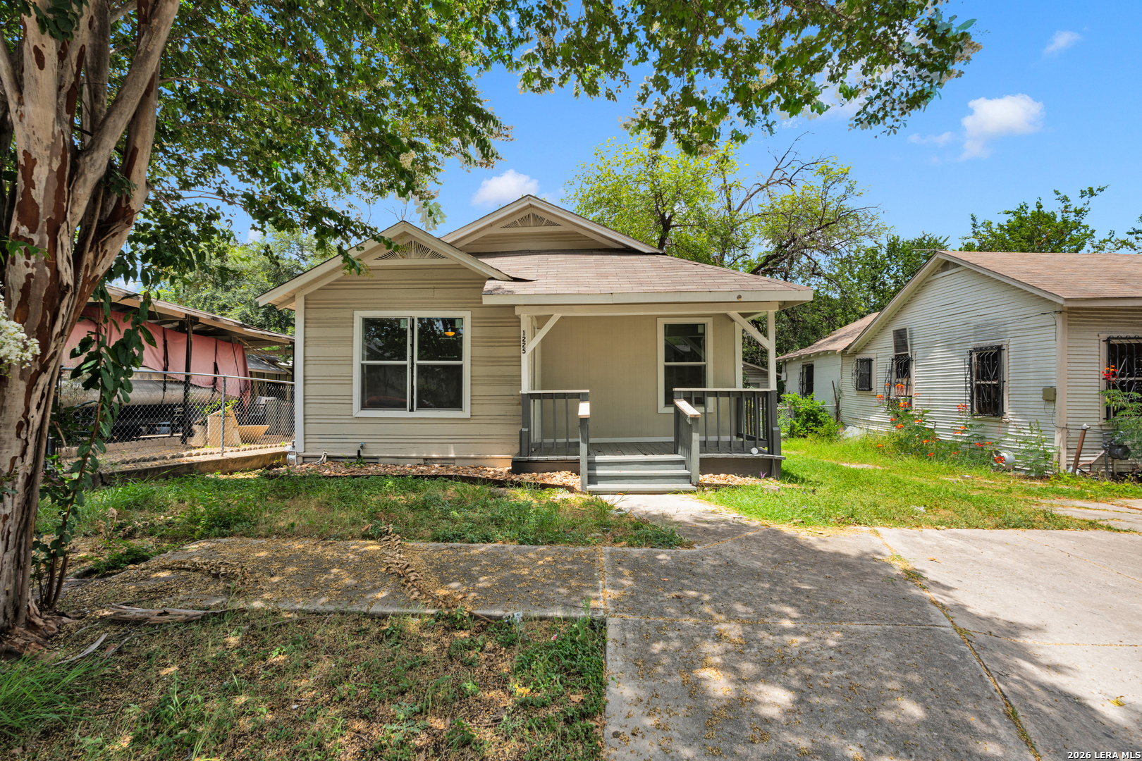 1225 Leal San Antonio TX 78207