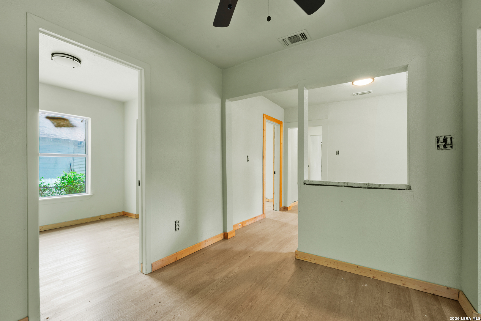 1225 Leal San Antonio TX 78207