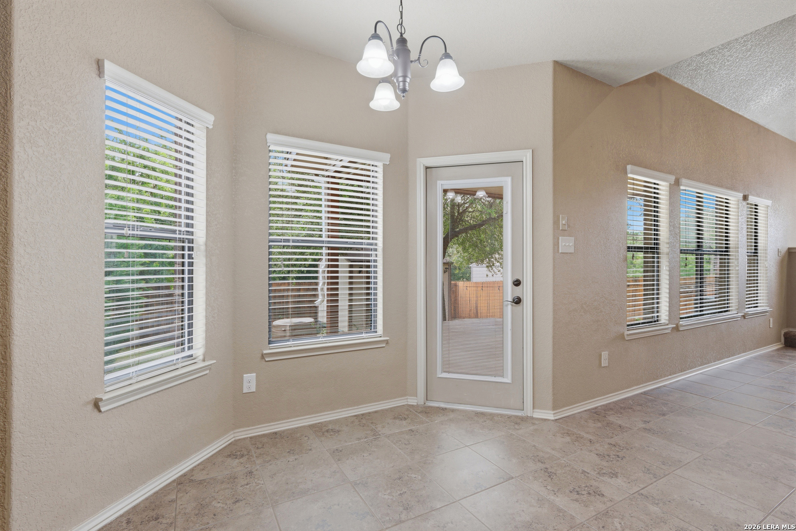 1306 Oriole Court San Antonio TX 78245