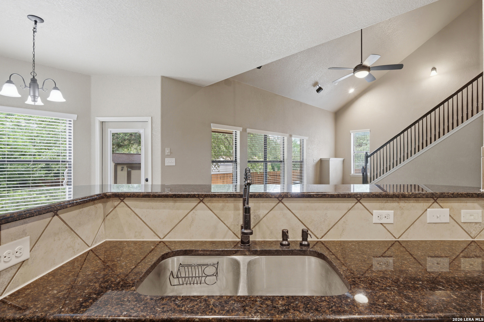 1306 Oriole Court San Antonio TX 78245