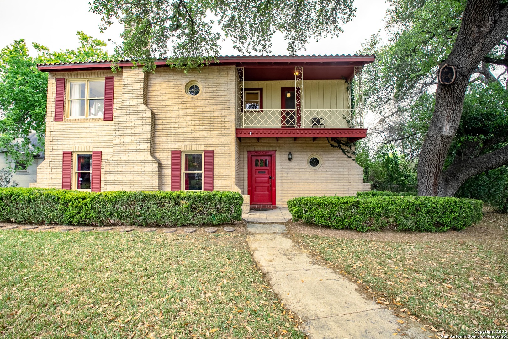 2112 W Gramercy Place San Antonio TX 78201
