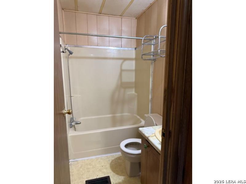 709 Ridgecliff Drive New Braunfels TX 78130