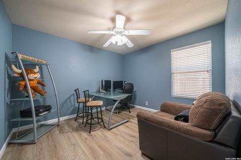 12212 Bening Valley Schertz TX 78154