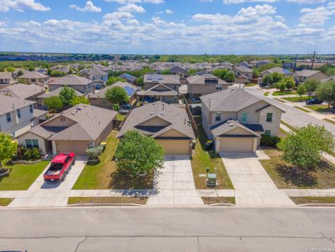 12212 Bening Valley Schertz TX 78154