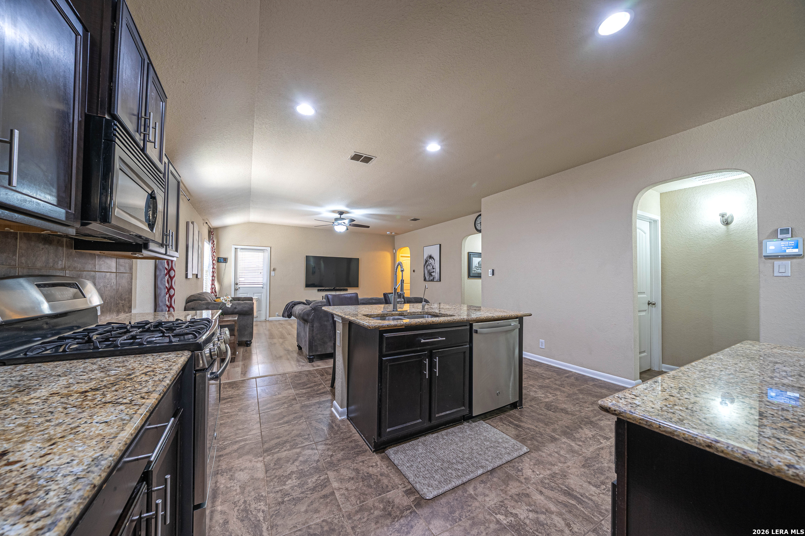 12212 Bening Valley Schertz TX 78154