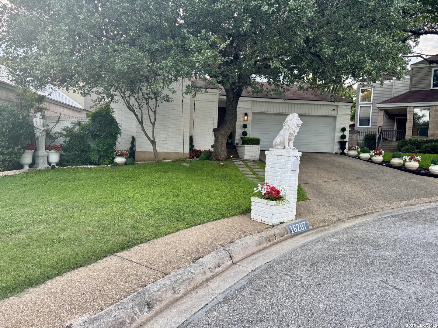 16207 Garden Oaks Street San Antonio TX 78232