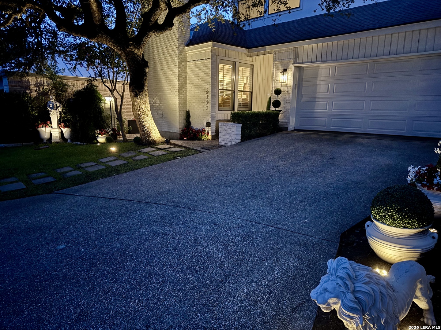 16207 Garden Oaks Street San Antonio TX 78232