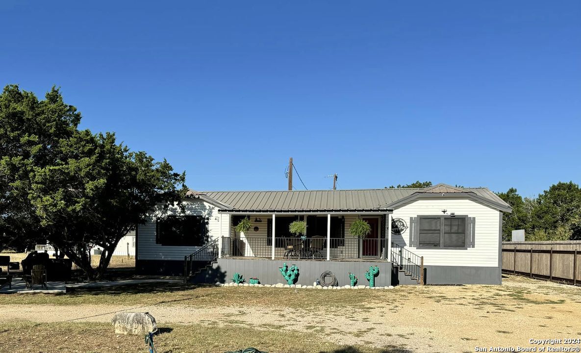 464 Jim Davis Place Leakey TX 78873