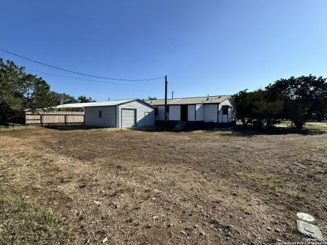 464 Jim Davis Place Leakey TX 78873