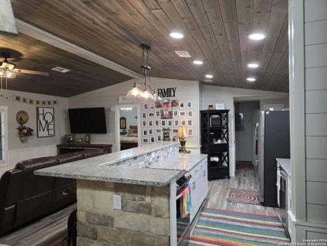 464 Jim Davis Place Leakey TX 78873