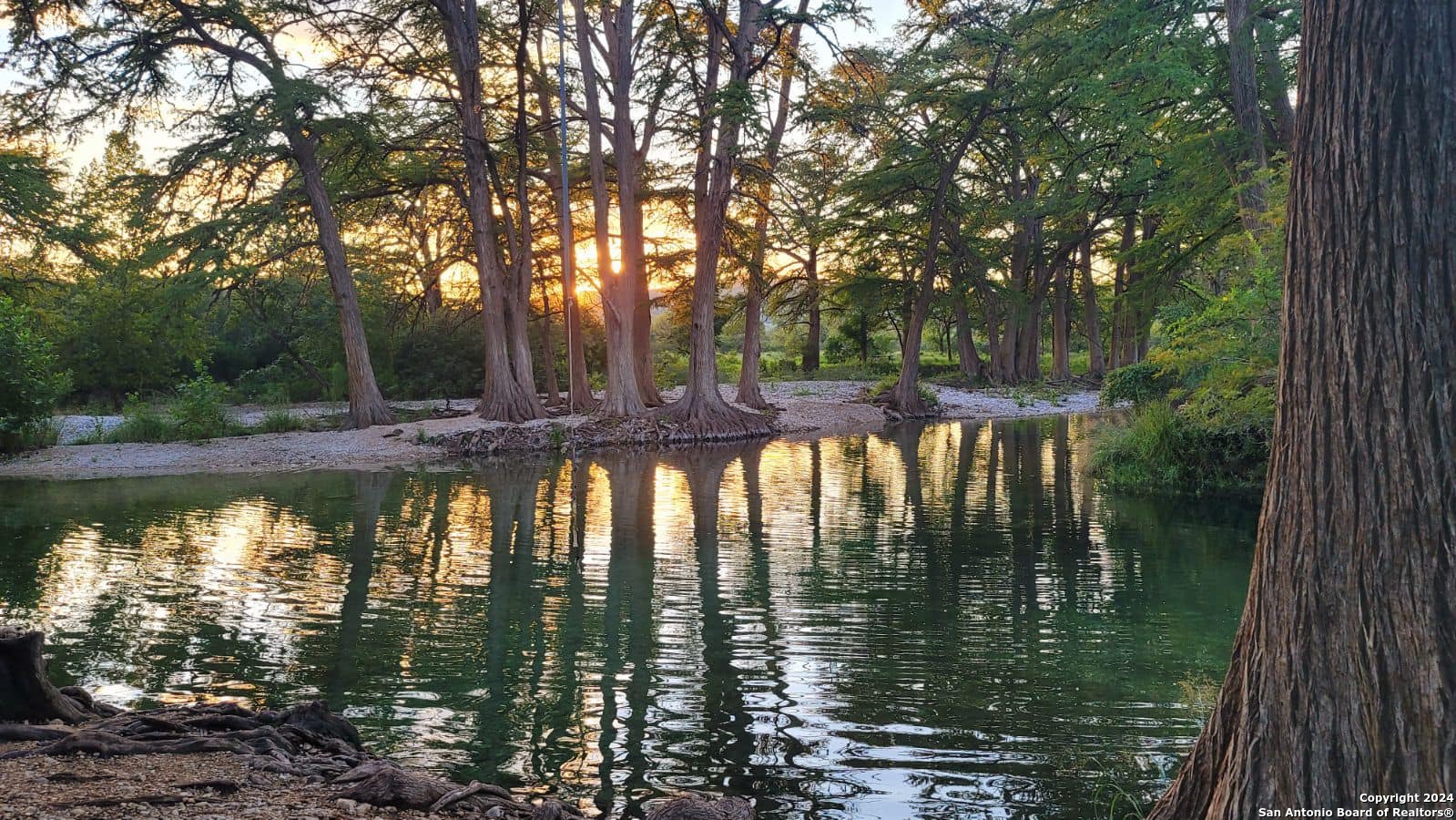 464 Jim Davis Place Leakey TX 78873