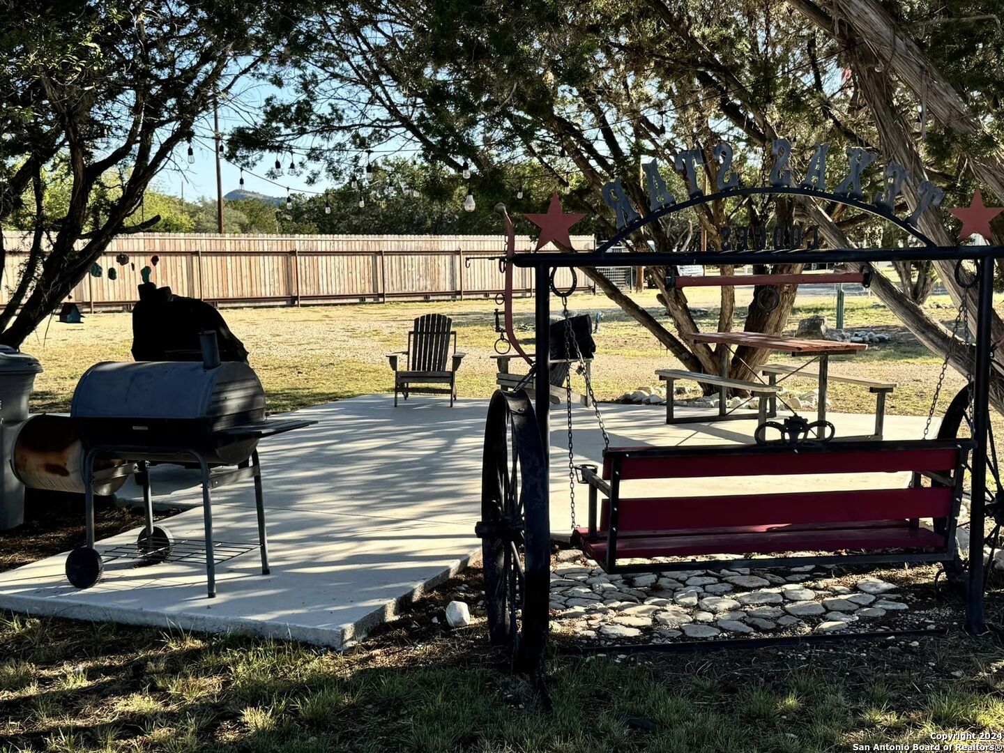 464 Jim Davis Place Leakey TX 78873