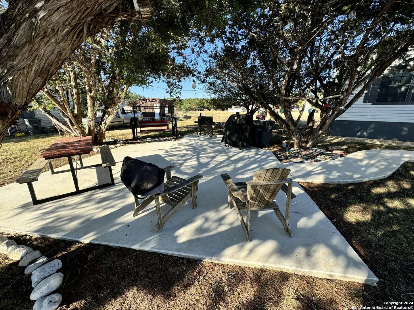 464 Jim Davis Place Leakey TX 78873
