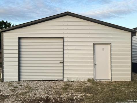 464 Jim Davis Place Leakey TX 78873