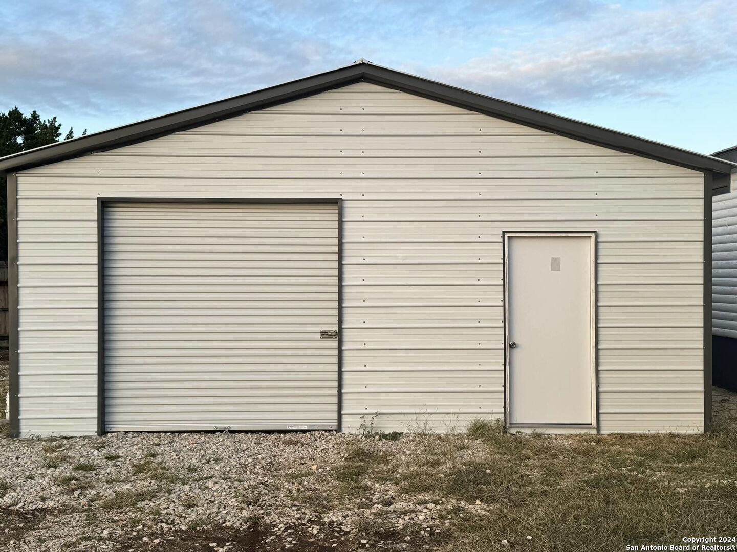 464 Jim Davis Place Leakey TX 78873